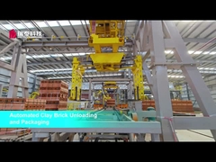 Ausladen und Verpacken von Lehmziegeln